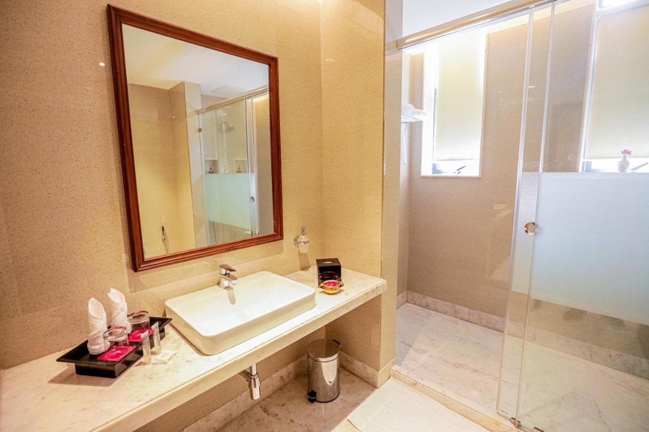 Gulab Kothi By Royal Orchid Hotels Limited Varanasi Exterior photo